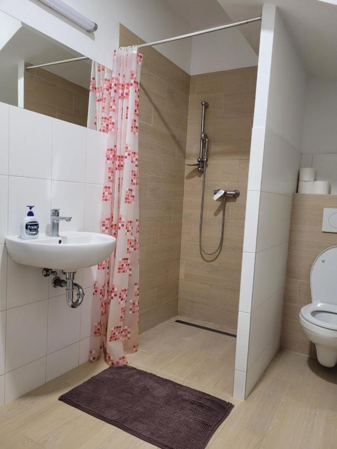 Apartman Neva Galanta Exterior photo